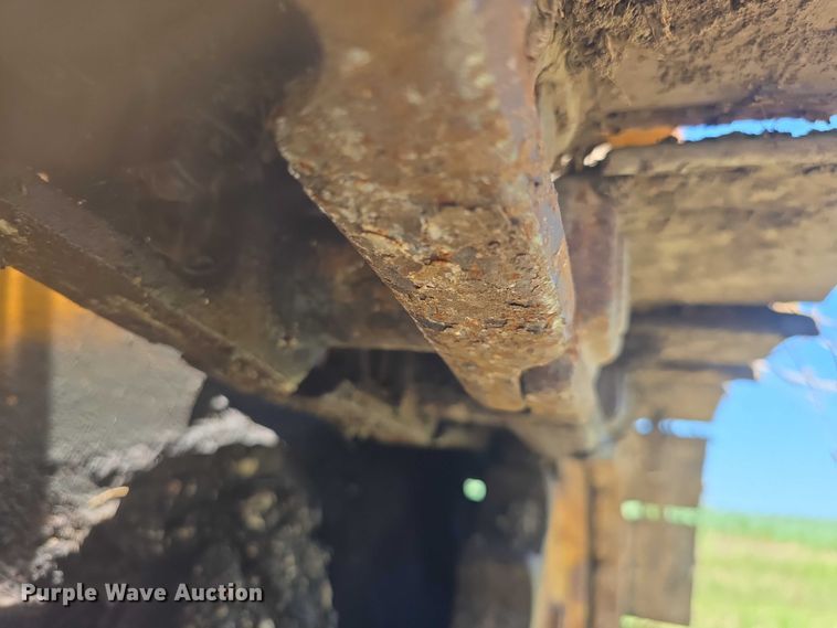 image for item EF3579 1987 Dresser 125E track loader