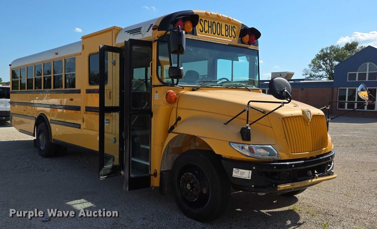 image for item EF3585 2013 International 3000 school bus