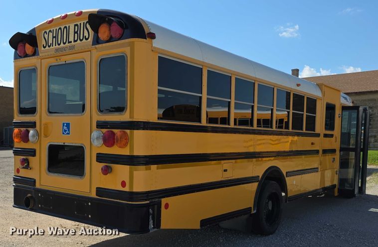 image for item EF3585 2013 International 3000 school bus