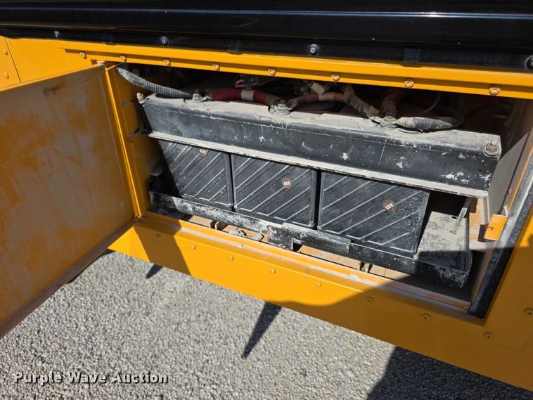 image for item EF3585 2013 International 3000 school bus