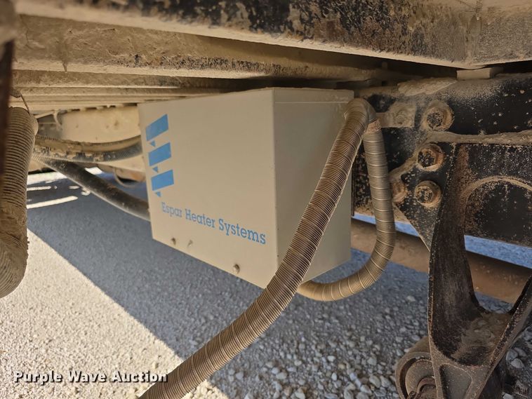 image for item EF3585 2013 International 3000 school bus