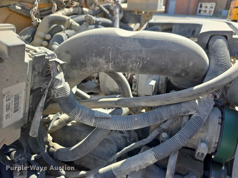 image for item EF3585 2013 International 3000 school bus