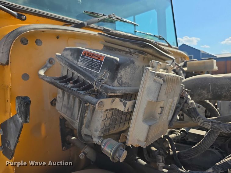 image for item EF3585 2013 International 3000 school bus