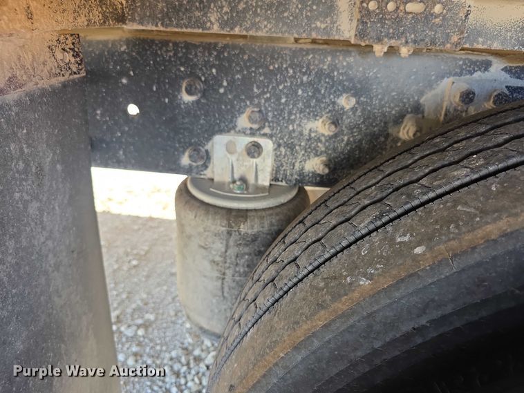 image for item EF3585 2013 International 3000 school bus