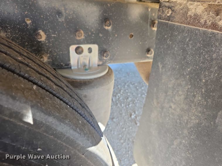 image for item EF3585 2013 International 3000 school bus