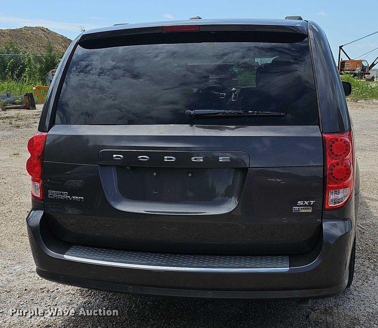 image for item EF3598 2015 Dodge Grand Caravan SXT van