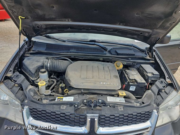 image for item EF3598 2015 Dodge Grand Caravan SXT van