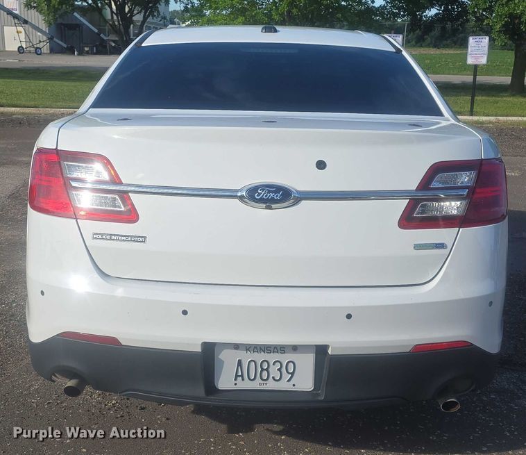 image for item EF3599 2014 Ford Taurus Police Interceptor 