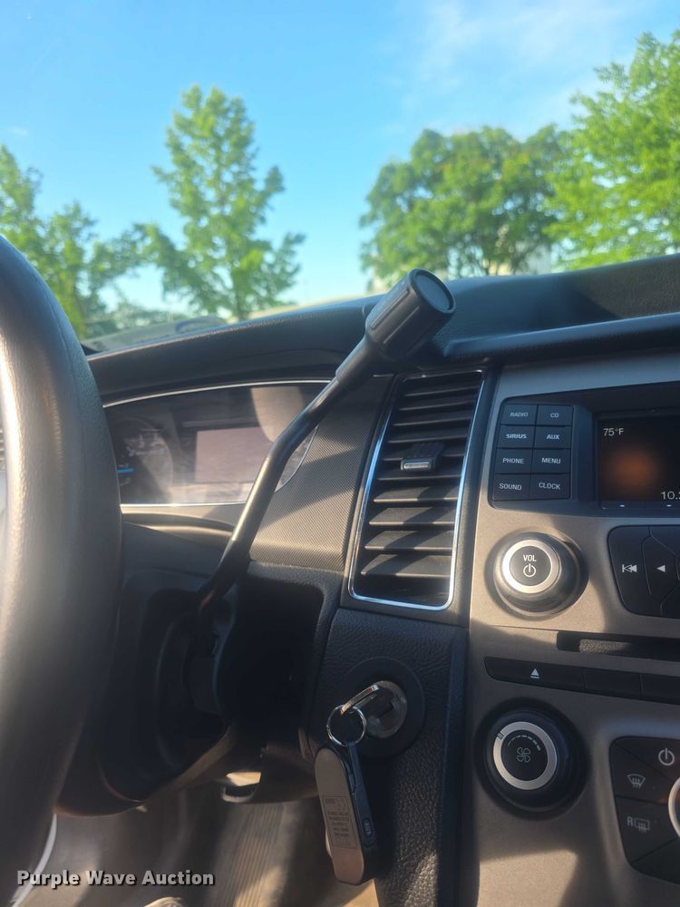 image for item EF3599 2014 Ford Taurus Police Interceptor 