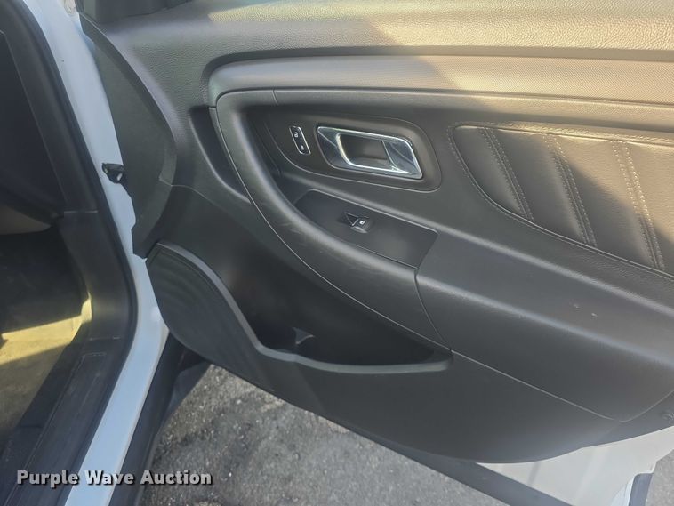 image for item EF3599 2014 Ford Taurus Police Interceptor 