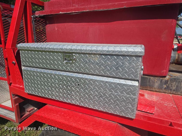 image for item EF3605 1988 Ford  F250HD brush fire truck