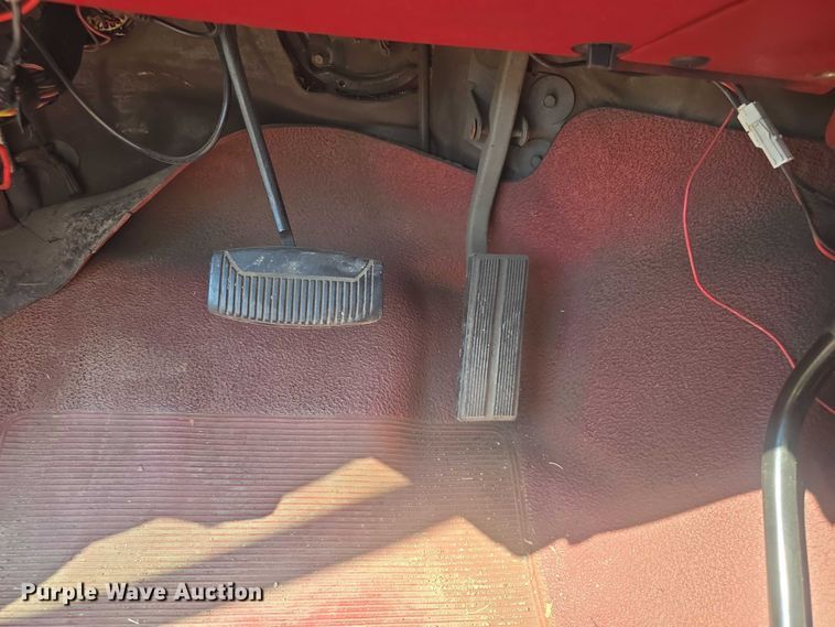 image for item EF3605 1988 Ford  F250HD brush fire truck