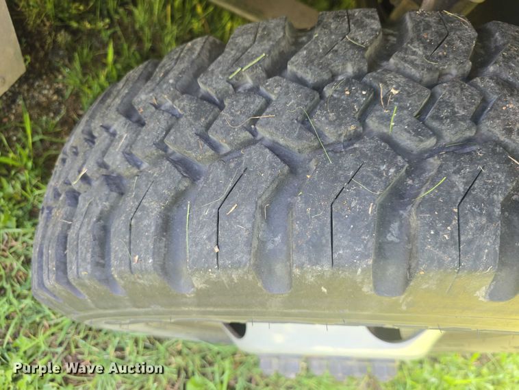 image for item EF3605 1988 Ford  F250HD brush fire truck