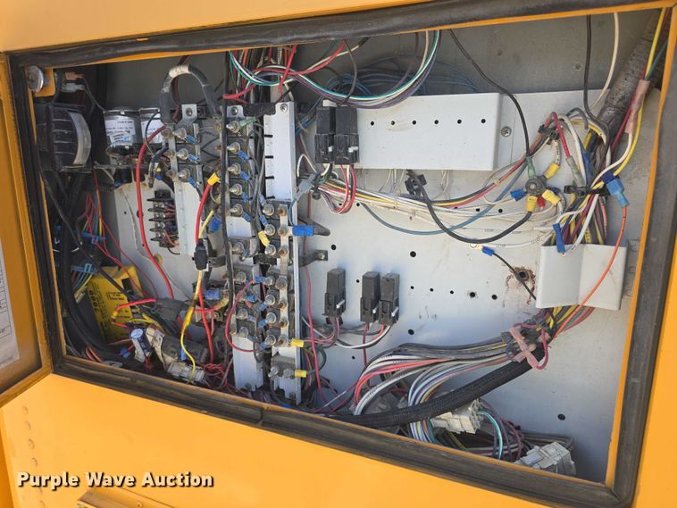 image for item EF3606 2003 Blue Bird school bus