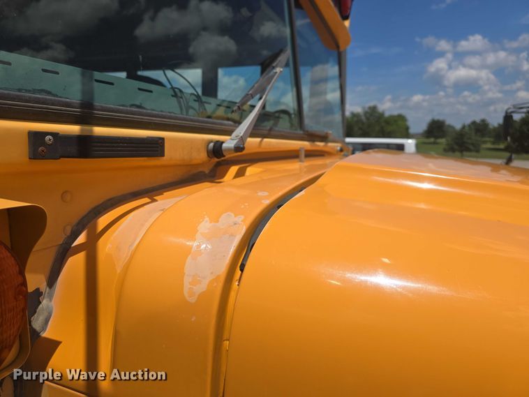 image for item EF3606 2003 Blue Bird school bus