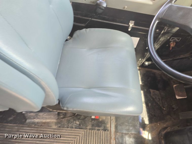 image for item EF3606 2003 Blue Bird school bus