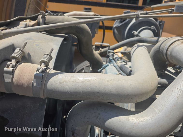 image for item EF3606 2003 Blue Bird school bus