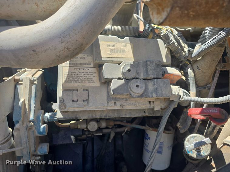 image for item EF3606 2003 Blue Bird school bus