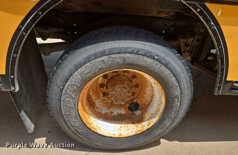 image for item EF3606 2003 Blue Bird school bus