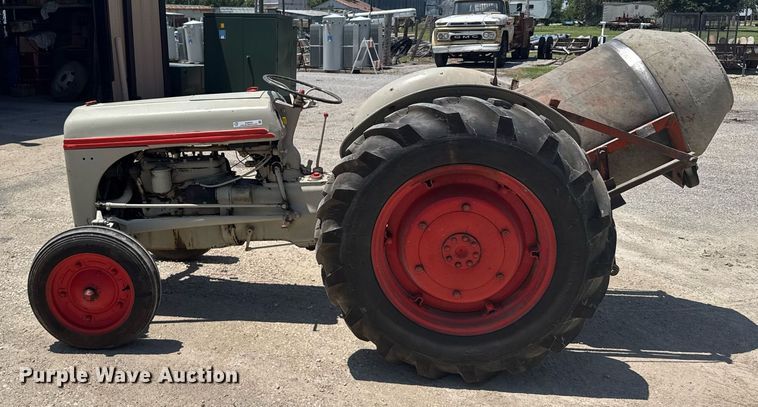 image for item EG6620 1944 Ford 2N tractor