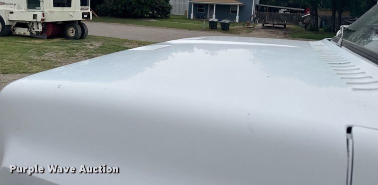 image for item EG6621 1988 GMC C7000 digger derrick truck