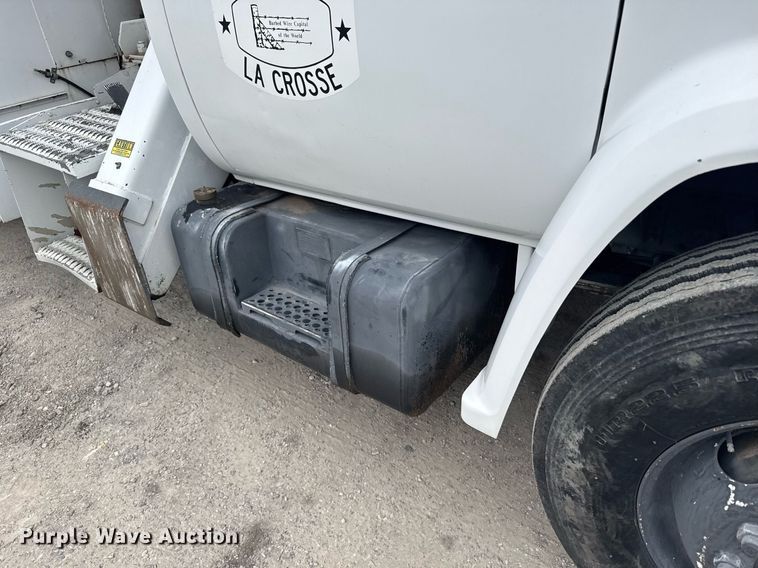 image for item EG6621 1988 GMC C7000 digger derrick truck