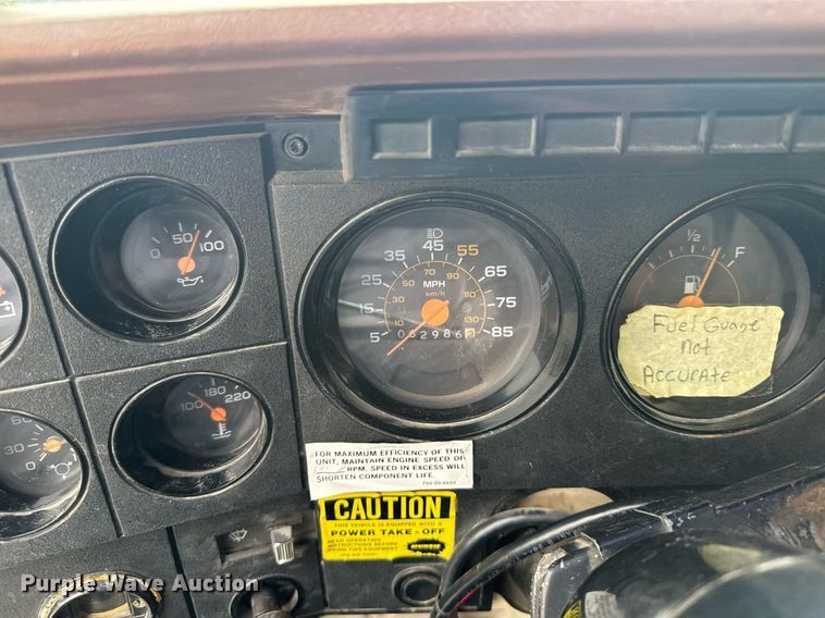 image for item EG6621 1988 GMC C7000 digger derrick truck