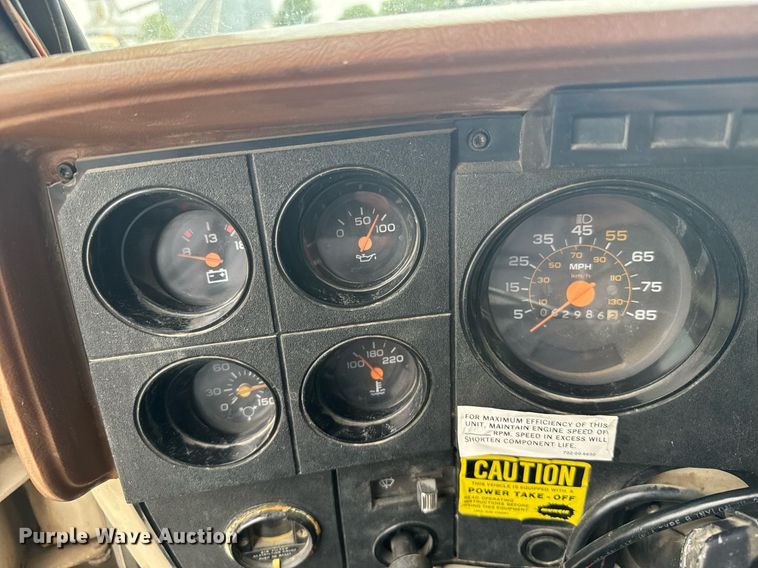 image for item EG6621 1988 GMC C7000 digger derrick truck