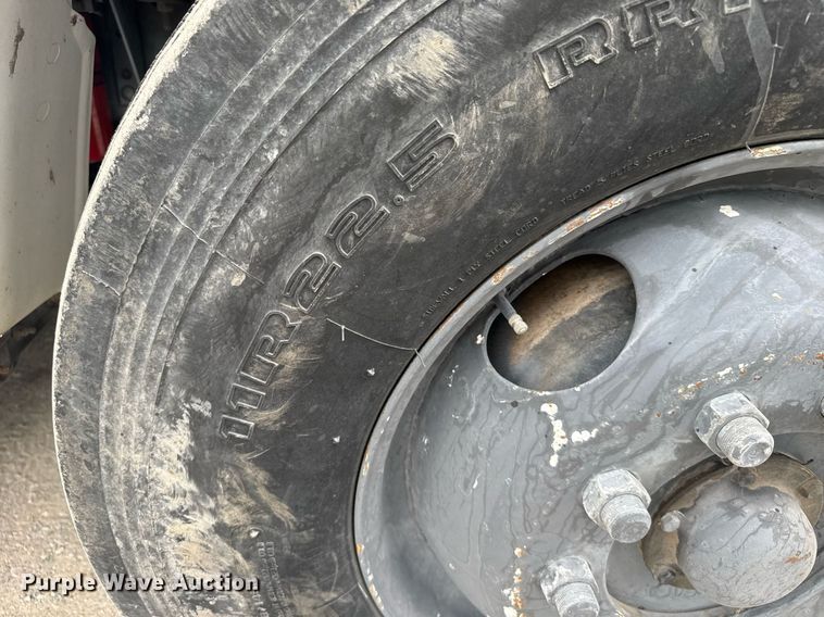 image for item EG6621 1988 GMC C7000 digger derrick truck