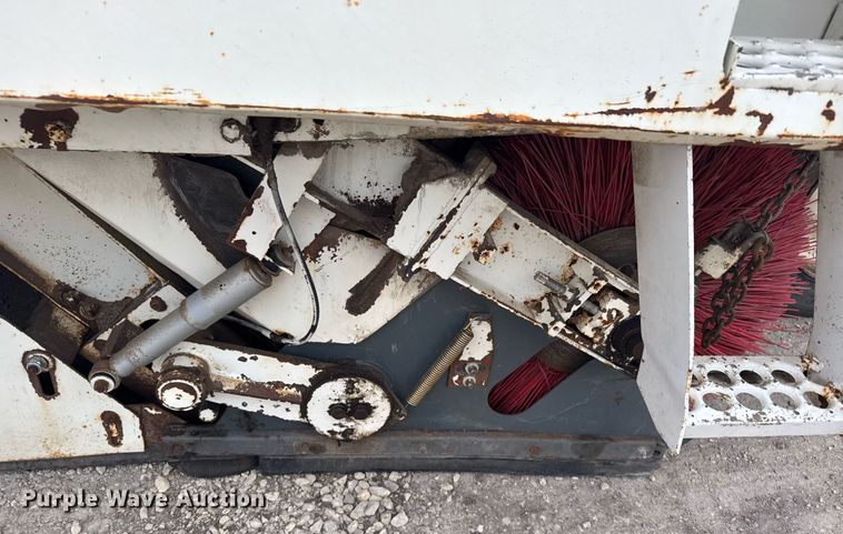 image for item EG6622 1994 Elgin Pelican P street sweeper truck