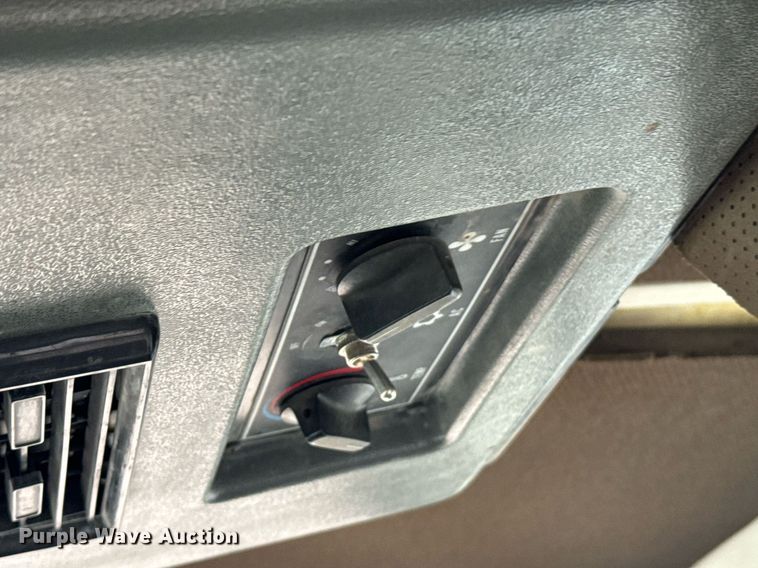 image for item EG6622 1994 Elgin Pelican P street sweeper truck