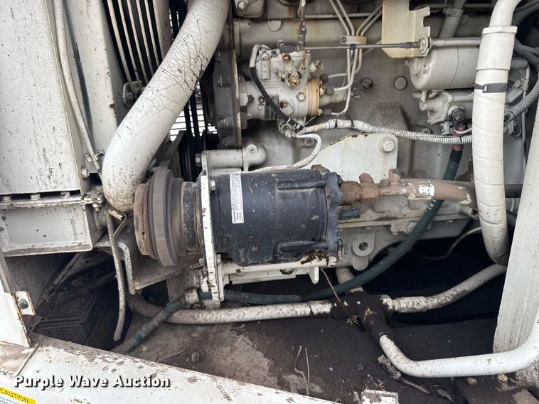 image for item EG6622 1994 Elgin Pelican P street sweeper truck