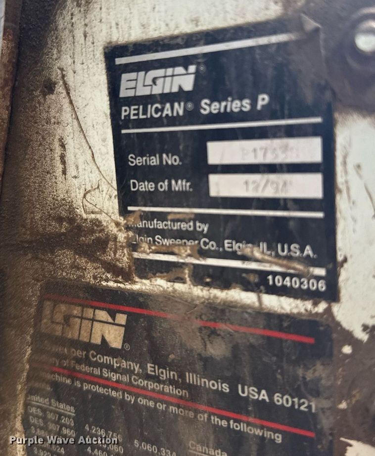 image for item EG6622 1994 Elgin Pelican P street sweeper truck