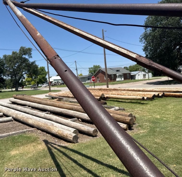 image for item EG6624 1963 GMC winch truck