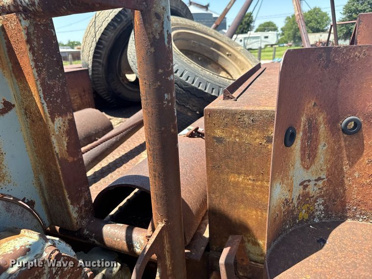 image for item EG6624 1963 GMC winch truck