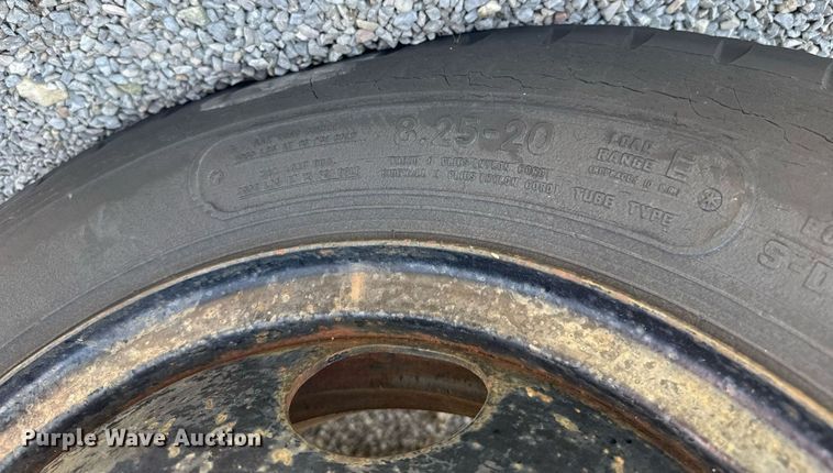 image for item EG6624 1963 GMC winch truck