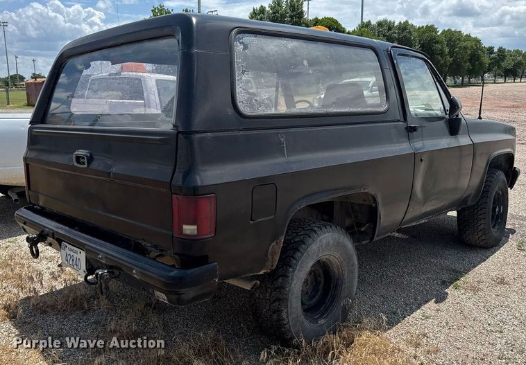 image for item EG6626 1984 Chevrolet D10 Military Blazer SUV