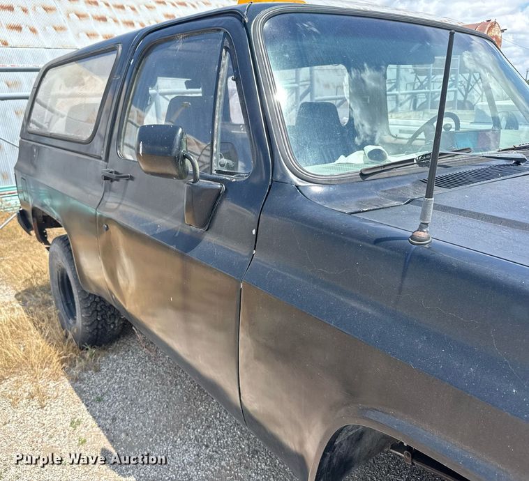 image for item EG6626 1984 Chevrolet D10 Military Blazer SUV