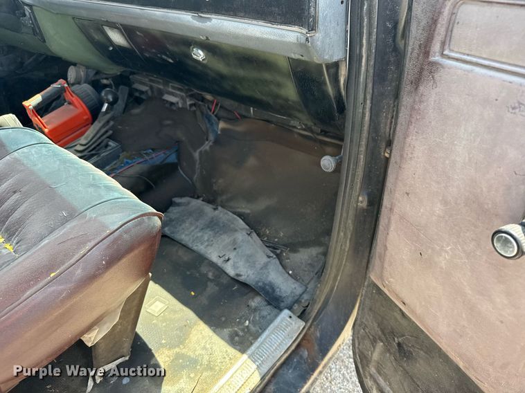 image for item EG6626 1984 Chevrolet D10 Military Blazer SUV