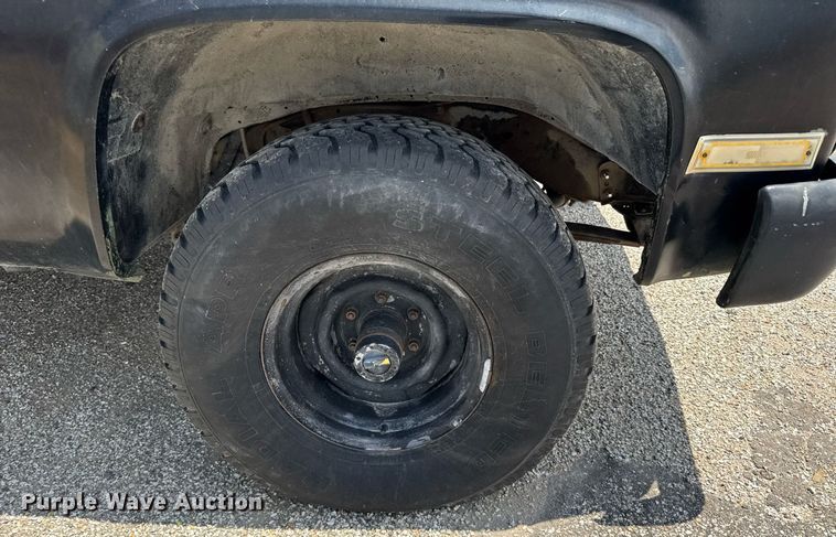 image for item EG6626 1984 Chevrolet D10 Military Blazer SUV