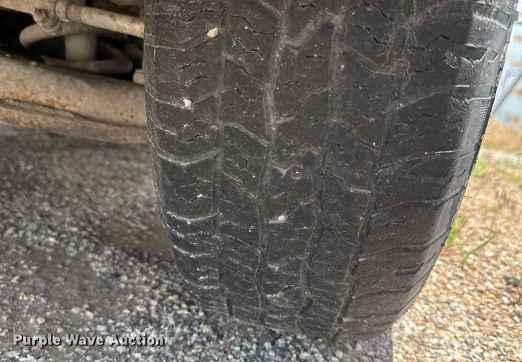 image for item EG6627 1998 Chevrolet C1500 pickup truck