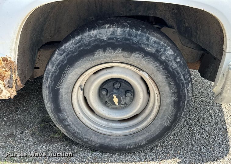 image for item EG6627 1998 Chevrolet C1500 pickup truck