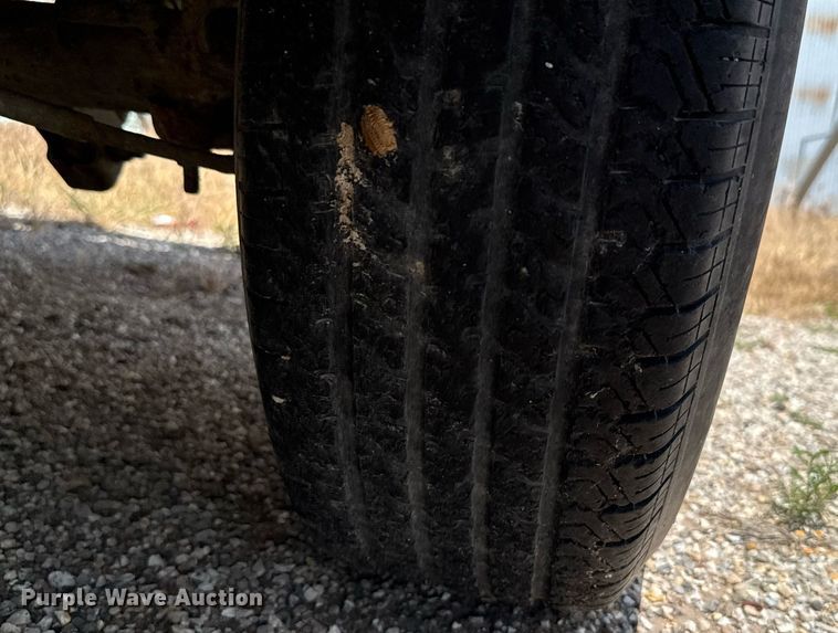 image for item EG6627 1998 Chevrolet C1500 pickup truck