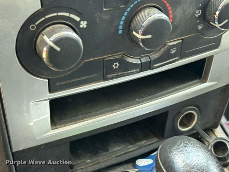 image for item EG6628 2008 Dodge Charger 