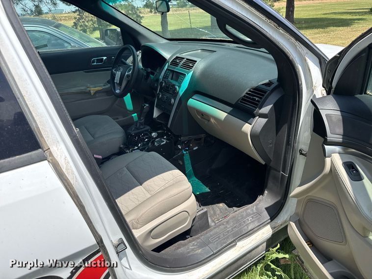 image for item EG6630 2013 Ford Explorer SUV