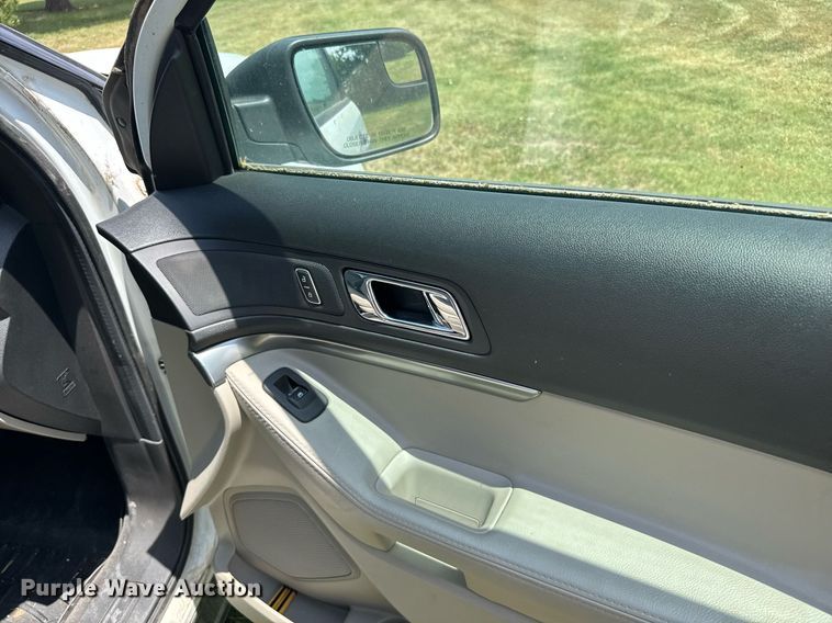 image for item EG6630 2013 Ford Explorer SUV