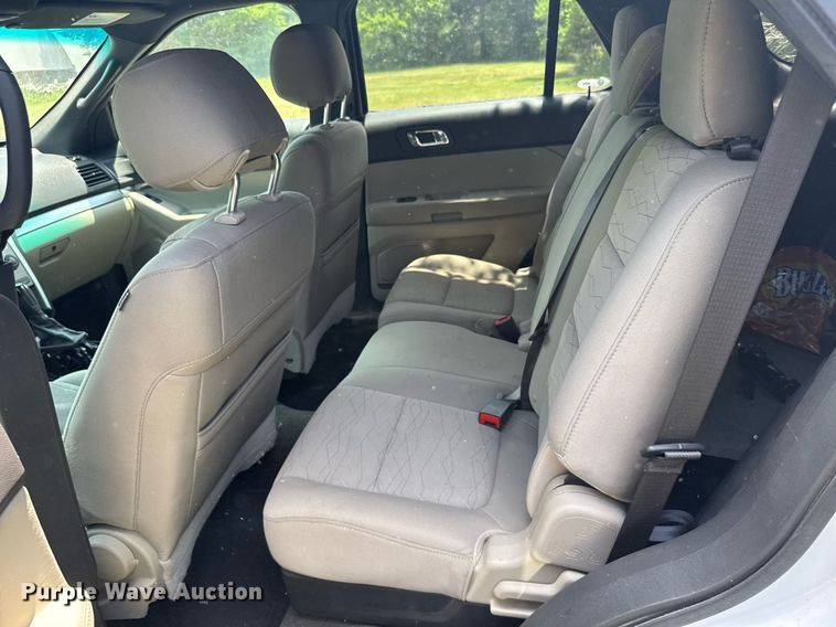 image for item EG6630 2013 Ford Explorer SUV