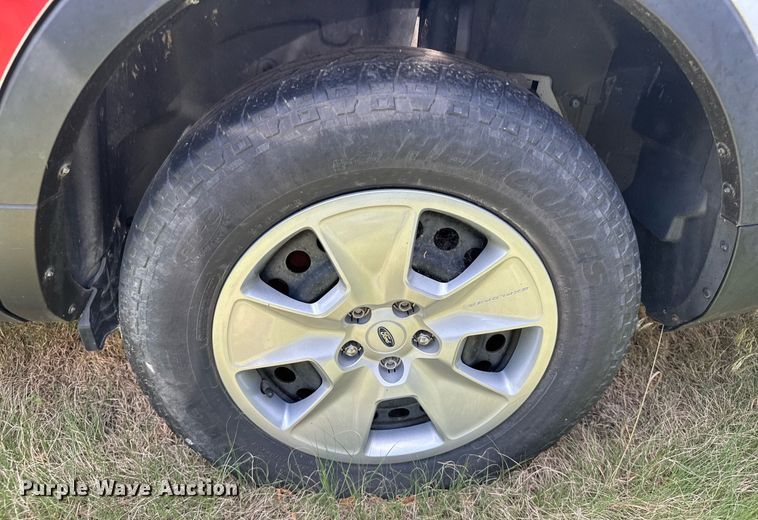 image for item EG6630 2013 Ford Explorer SUV