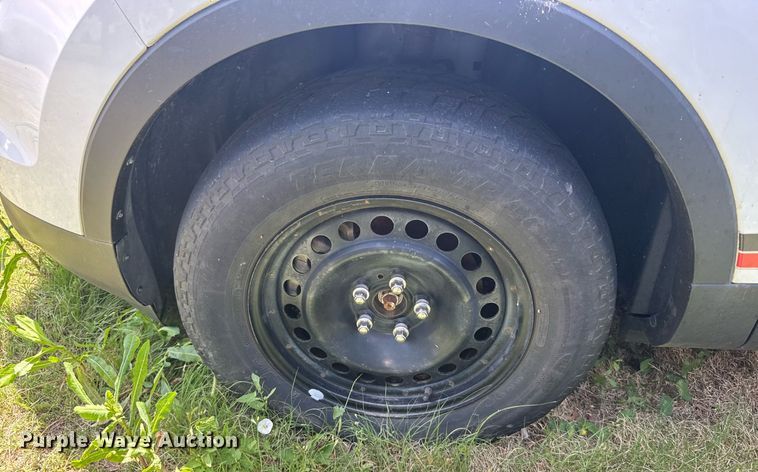 image for item EG6630 2013 Ford Explorer SUV