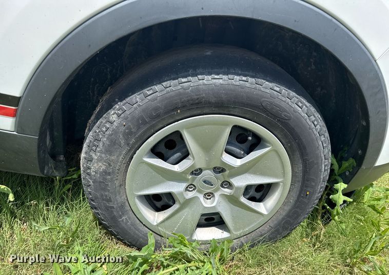 image for item EG6630 2013 Ford Explorer SUV